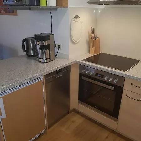 شقة Ferienwohnung Am Altenstein غرافناو